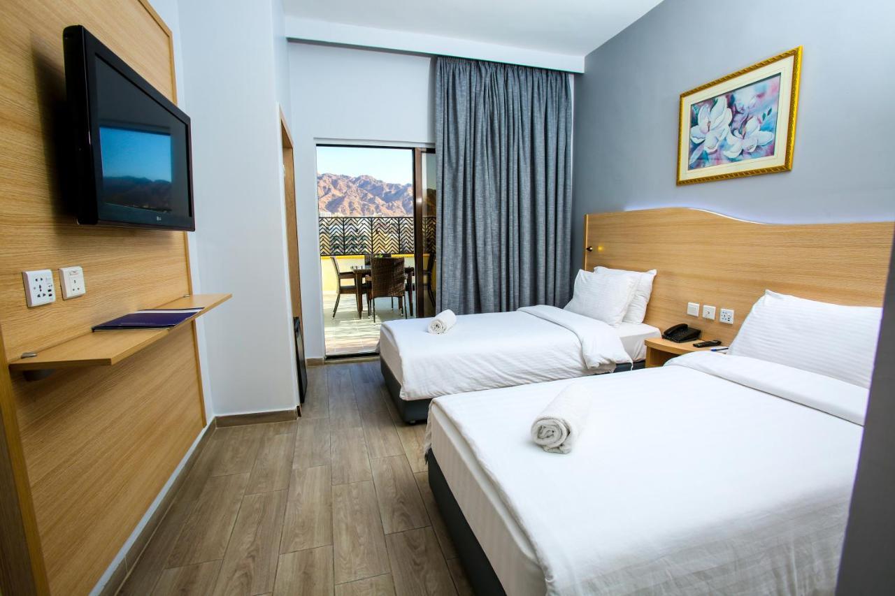 Golden Tulip Aqaba Exterior foto