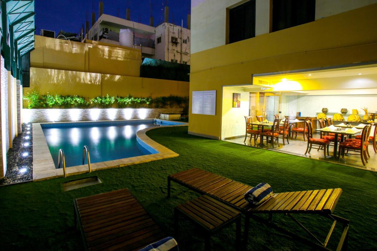 Golden Tulip Aqaba Exterior foto